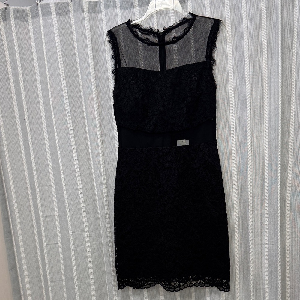 NWT Elegant Black Lace and Mesh‎ Dress by Speechless Size 11